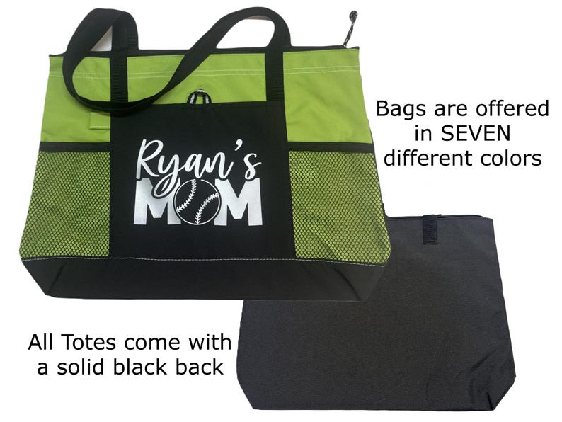 K&ouml;nnte beinhalten: Eine gr&uuml;ne und schwarze Tragetasche mit einem Netzfach und einem wei&szlig;en Design, das "Ryan's Mom" mit einer Baseballgrafik sagt. Die Tasche hat einen durchgehenden schwarzen R&uuml;cken.