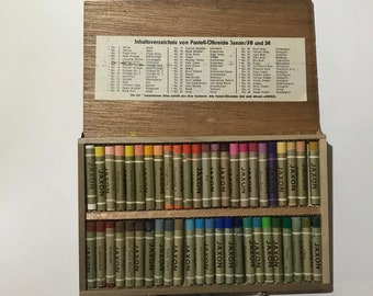 Vintage Jaxon Artists Oil Pastels in Box Complete N2236  - NEVER USED -