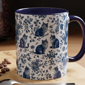 Caneca de café francesa Blue Cat Toile de 11 oz e 15 oz, caneca estética de estilo chinês estilo fazenda, presente de decoração para casa para ela, presente de dia das mães