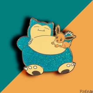 Pin&#39;s Snorlax & Eevee Tag Team en émail dur