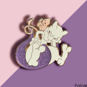 Mewtwo & Mew Hard Enamel Pin