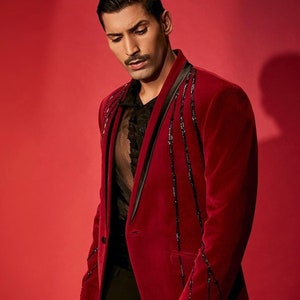 Red Unique Handcrafted Work Tuxedo Suit for Men, With Satin Lapel And Trouser for Prom, Wedding, Rich Party, Reception, Groom, New Year,