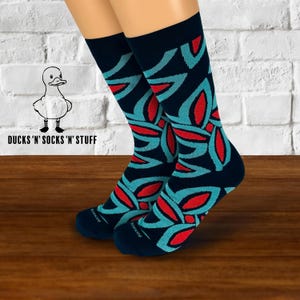 Leaves Funky & Fun Socks Novelty Art Socks Vibrant And Quirky Socks L in Chic Gift Box Art Fun Gift for Husband Boyfriend Wife Girlfriend