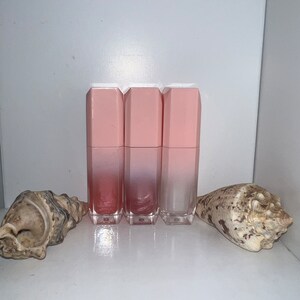 Moisturizing Sheer Lip Gloss