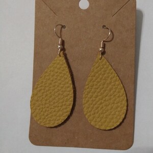 Light Tan Earrings