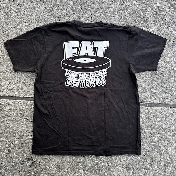 Fat Wreck Chords - Fat Wrecked for 25 Years - RARE Crew T