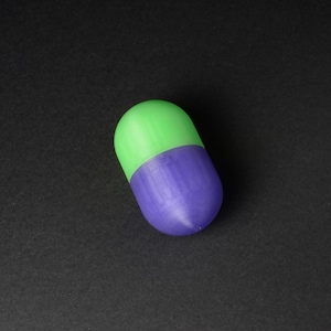Pivot Pill - 3D-geprint glow-in-the-dark fidgetspeeltje