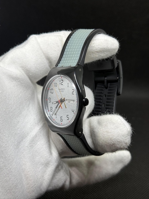 SWATCH watch - image 2