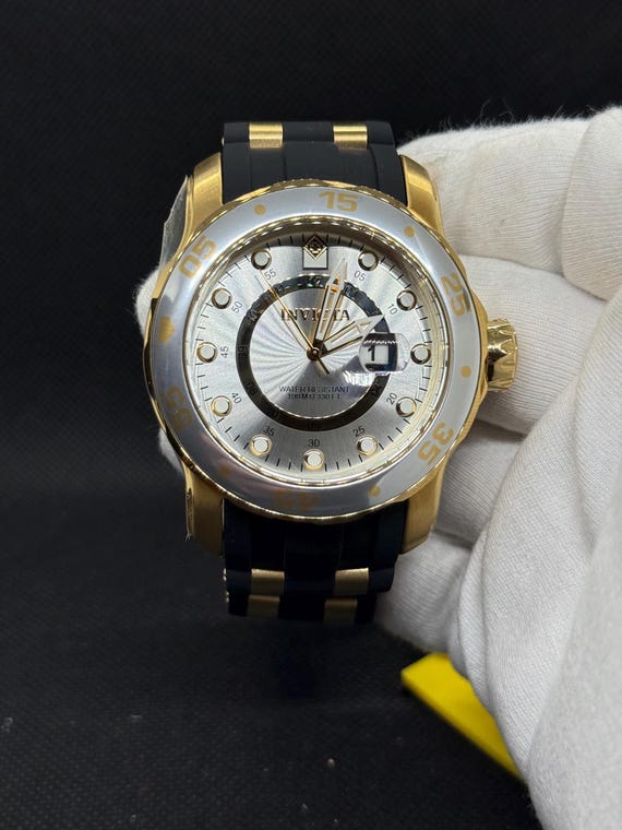 Invicta Pro Diver Scuba Silver dial 49mm Watch