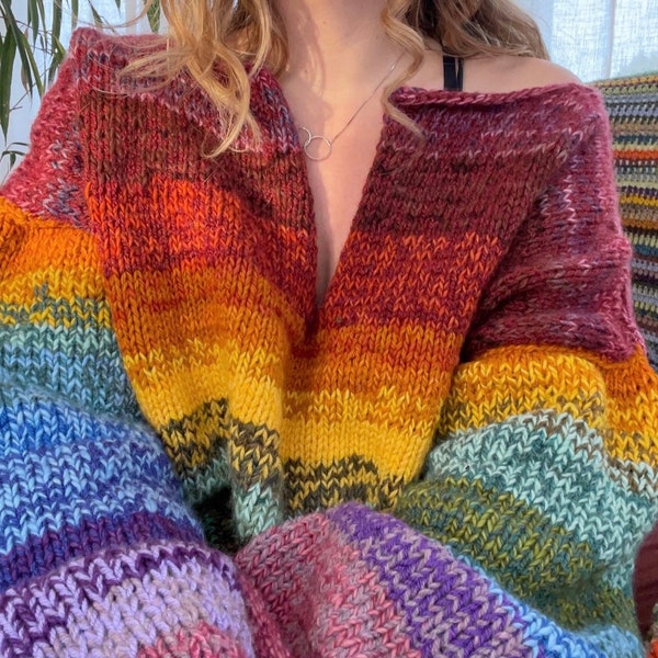 Motif de tricot de pull folklorique arc-en-ciel, fil épais
