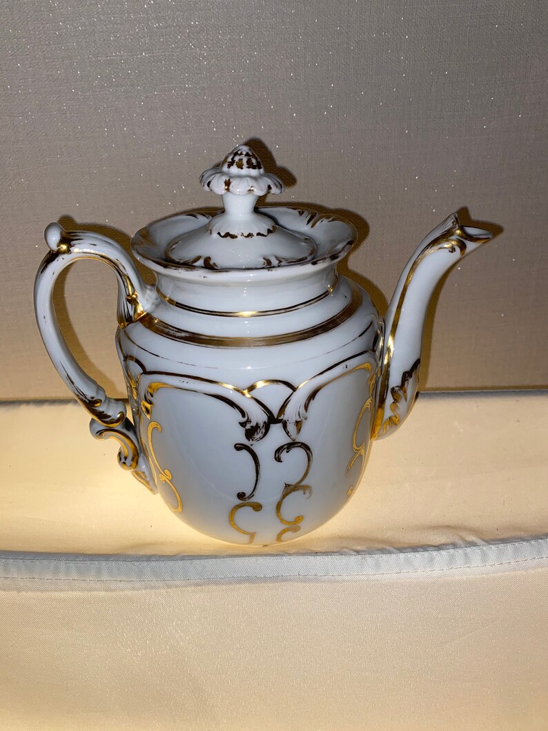 Tea service-coffee service-19th century-19th century-porcelain service. image 8