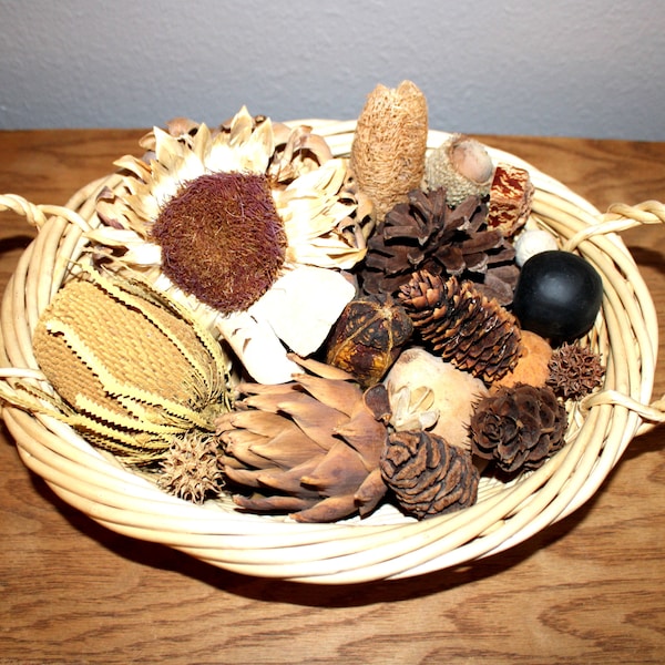 NATURE BASKET 6-Natural-colored Wicker Basket with Nature Items Assortment-ALTAR-table decor-Harvest-hamper-shabby chic-country farmhouse