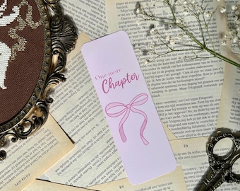 Marcapáginas «Un capítulo más» | Marcapáginas con lazo rosa | Marcapáginas con estética adorable | Estilo coqueto | Regalo para amantes de los libros | Marcapáginas minimalista