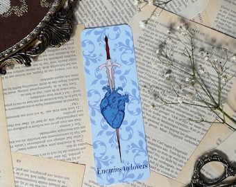 Marcapáginas "De enemigos a amantes" | Marcapáginas de romance oscuro | Diseño de espada atravesando el corazón | Regalo para amantes de los libros | Estética de romance fantástico