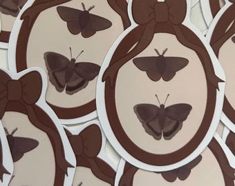 Pegatina | Academia oscura | Pegatina de mariposas en el marco