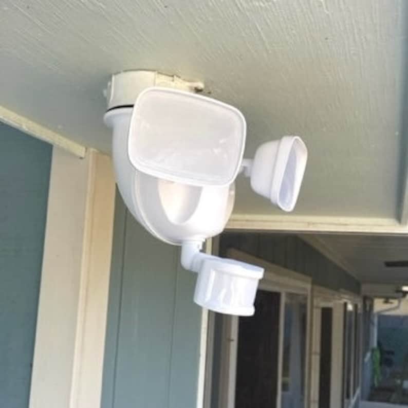 90deg Soffit Mount for Ring, Blink, Eufy, Feit, Wyze Floodlight