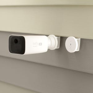 eufy Cam Siding Clip: Vinyl and Plank Siding - No-Drill Mount