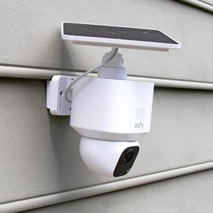 eufy SoloCam Siding Clip: Vinyl and Plank - No Drill Mount