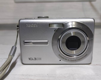 Kodak EasyShare M1063 Digital Camera Silver 10.3MP Tested Working