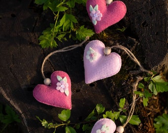 Felt Heart Ornament Pattern: Valentine's Day Sewing Craft (PDF Pattern)