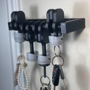Inline Engine Keys Holder With Embedded Magnets, Moving Keys