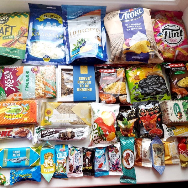 Handverlesene Ukrainische Snackbox | Souvenir mit Ukraine Snacks und Süßigkeiten | Authentisches Geschenk aus der Ukraine