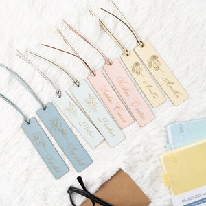 Leather Bookmark, Flower Bookmarks, Personalized Leather Bookmark for He/Her, Custom Name Bookmark, Birth Month Flower, Book Lover Gift