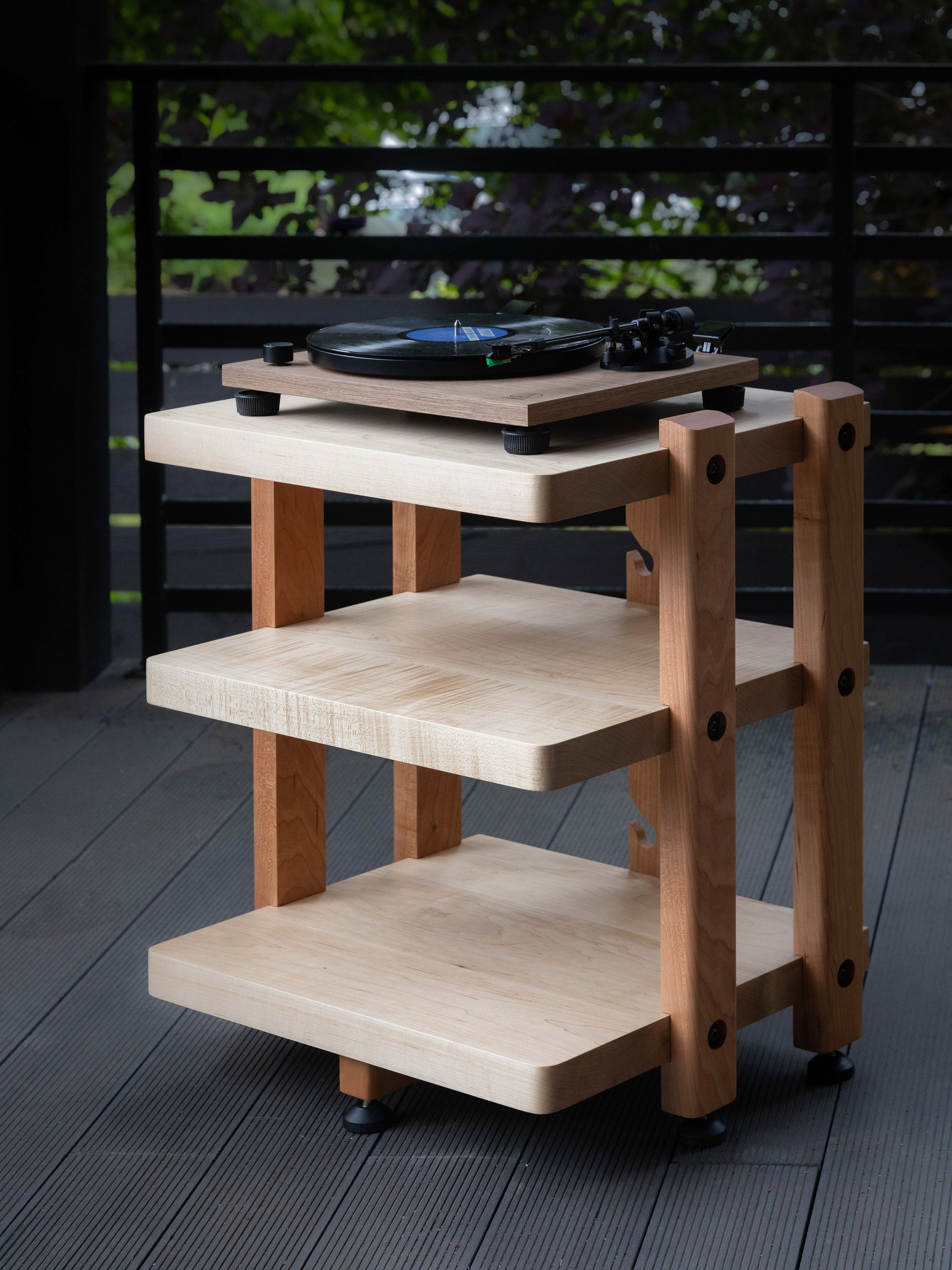 ECHELON II Audio Rack - Maple Shelves & Cherry Legs - Etsy Canada