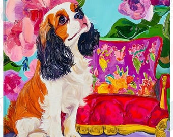 Tappeto da Mahjong in stile preppy, cane Cavalier King Charles in una stanza in stile chinoiserie arancione, rossa e turchese, progettata da Sophie Clima