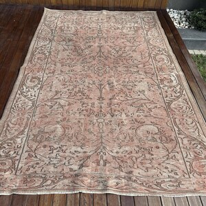 112×202 “Music Box” ViNTAGE TURKiSH RUG Vintage Turkish Rug No. 188, 5'2 x 8'7