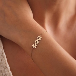 Bracelet nom personnalisé empreinte de patte, bracelet pour amoureux des chats, bracelet pattes de chien, bracelet nom pour animal de compagnie, cadeau pour amoureux des animaux de compagnie, cadeau personnalisé, cadeau pour elle