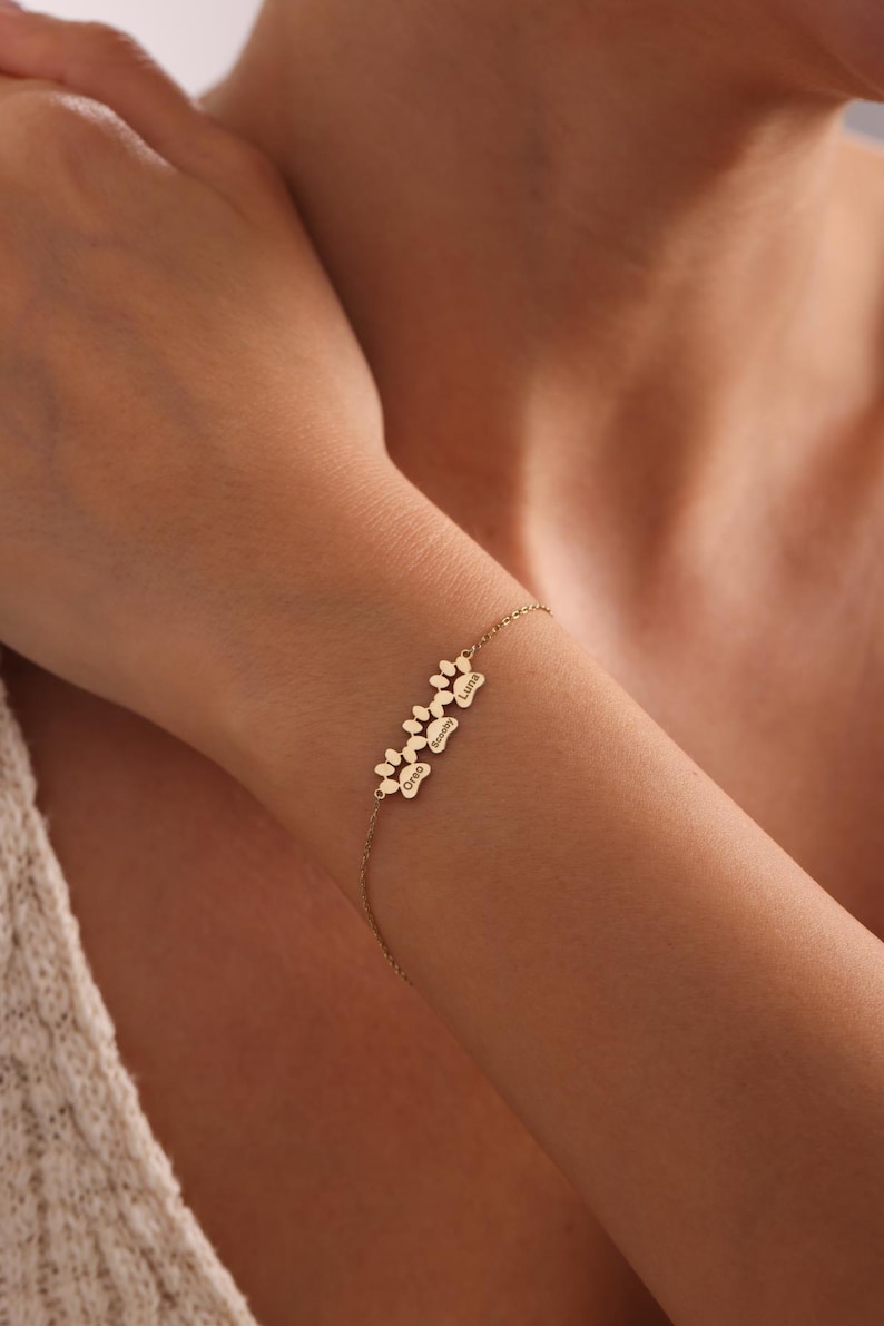 Engraved Paw Print Bracelet, Gift for Pet Lovers, Pet Memorial Gift, Pet Name Bracelet, Pet Keepsake Jewelry, Paw Bracelet,Dog Mom, Cat Mom image 3