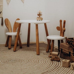 Wooden Round Table and Chairs Set, Giraffe Wooden Chair, Best Gift for Toddler, Round Kids Table, Wooden Bunny Chair, Chairs for Children
