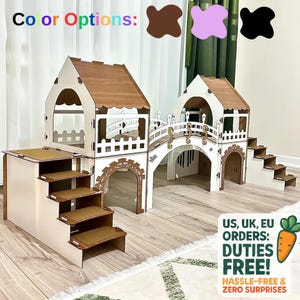 Castello per conigli a due piani in legno – Ampio habitat interno per animali domestici con due torri, ponte e terrazza. Arredamento per conigli.