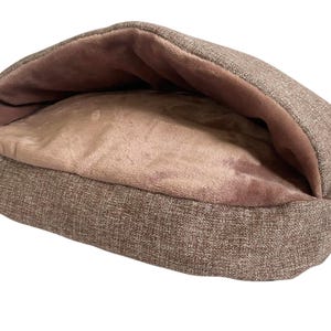 Dog bed  luxury calming pet cave for cats & puppies  super soft plush small dog furniture bed