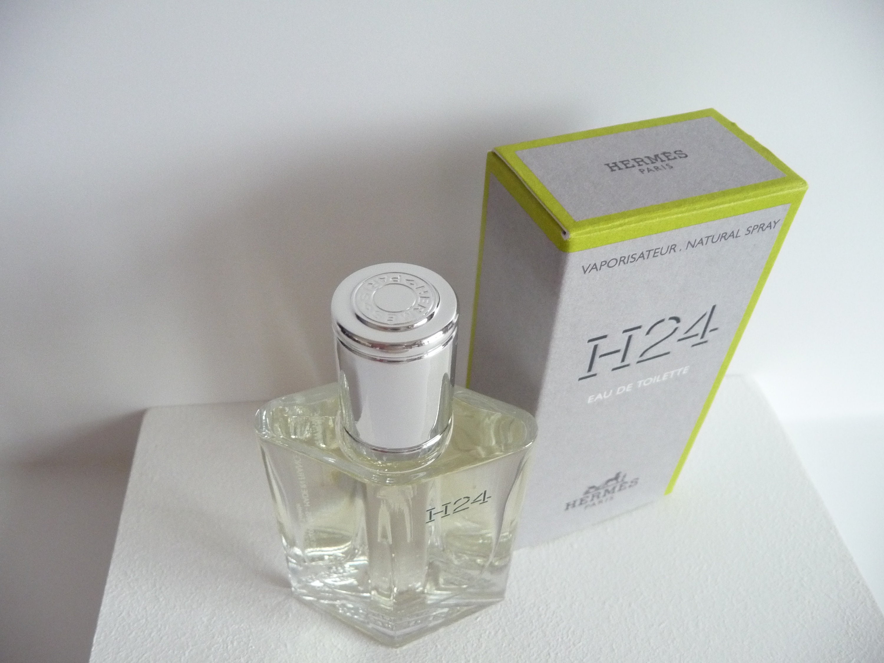 パフューム H24 12.5ml オードトワレ スプレー - Etsy 日本