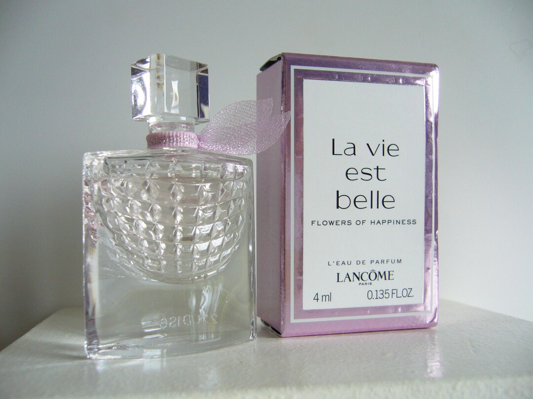 新品未使用❣️ランコム　ラブィエベル フラワーズ オブハピネス ミニ香水4ミリ Collectible Miniature Lancome La Vie Est Belle Flowers of