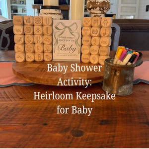 Aktywność na Baby Shower: Drewniane klocki z alfabetem, alternatywa dla księgi gości