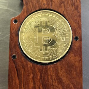 Carteira rígida e fina para Bitcoin com proteção RFID única