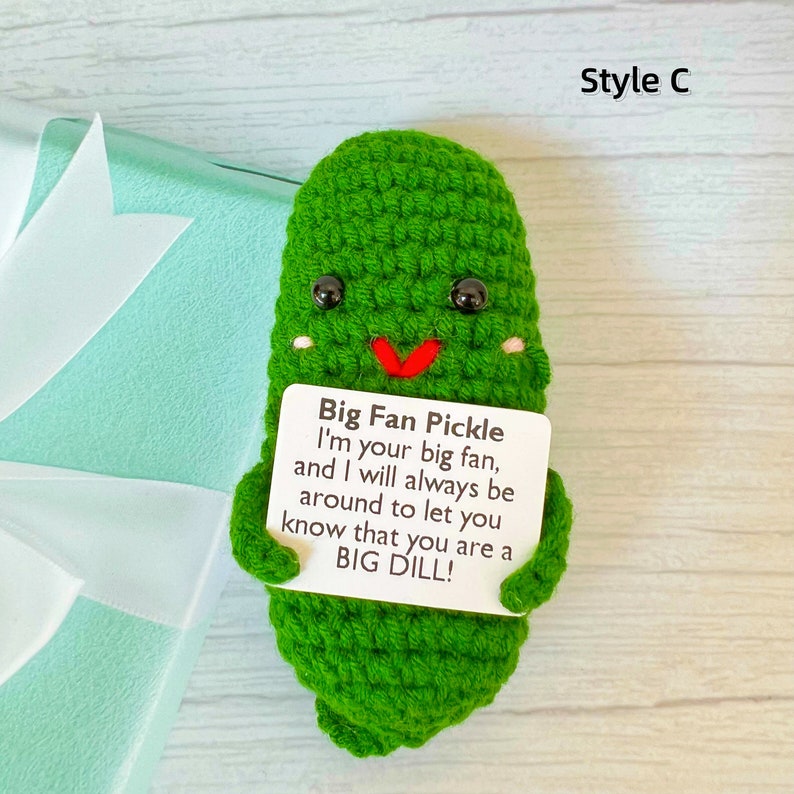 Emotionale Unterstützungsgurke,Positive Pickle,große Fangurke,handgefertigte Häkelgurke,Häkelgurke, Schreibtischdekor, Weihnachtsgeschenk Style C