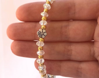 Beaded Flower Bracelet- Handmade Jewelry- Beaded Bracelets -Minimalist Bracelet-Gift for flower girl- Gift for her Birthday-Gift For Mom