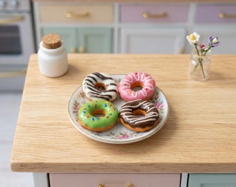 1:6 Scale Miniature Donuts Set for BJD Dolls, Dollhouse Food Prop, Miniature Bakery Sweets