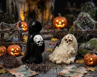 Miniature Halloween Decor, Spooky Dollhouse Figurines, Skeleton Fairy Garden Prop, Micro Ghost Village