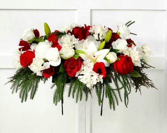 Floral Winter Memorial Saddle - Winter Wonder