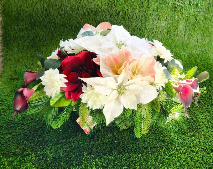 Floral Winter Memorial Saddle - Winter Floral Bliss