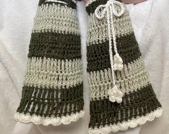 Crochet leg warmers, handmade, coquette, fairy, whimsy, flowers, bows, green, white