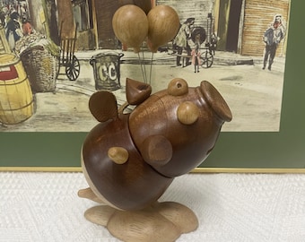 Birthday Gift Animal Music Box, Custom Engraved Name Wooden Musical Box, Creative Pig Statue Wood Figurine for Office Tabletop Decor Holiday