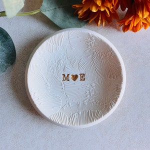 Floral personalized ring dish, custom ring holder, flower garden engagement gift, wedding gift, clay ring dish, initials, dates, names