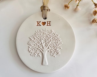 Christmas personalized ornaments, tree of life custom ornaments, engagement wedding gift, anniversary , gift for parents, family tree gift