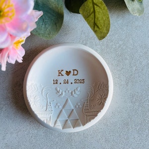 engagement ring dish, custom jewelry dish, engagement gift, wedding gift, gift for him, couples gift, initials, dates, names